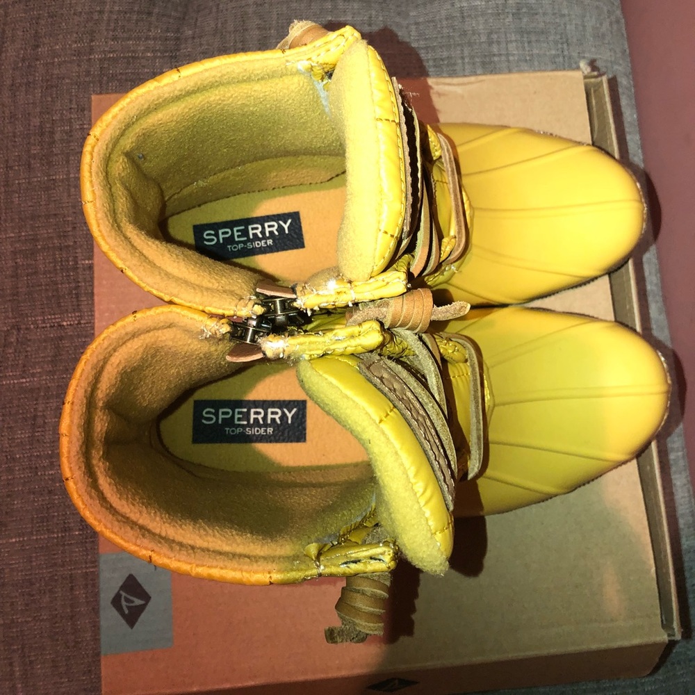 Sperry Top-sider Quilted Duck Boot Yellow Size 5.5 - Picture 5 of 8